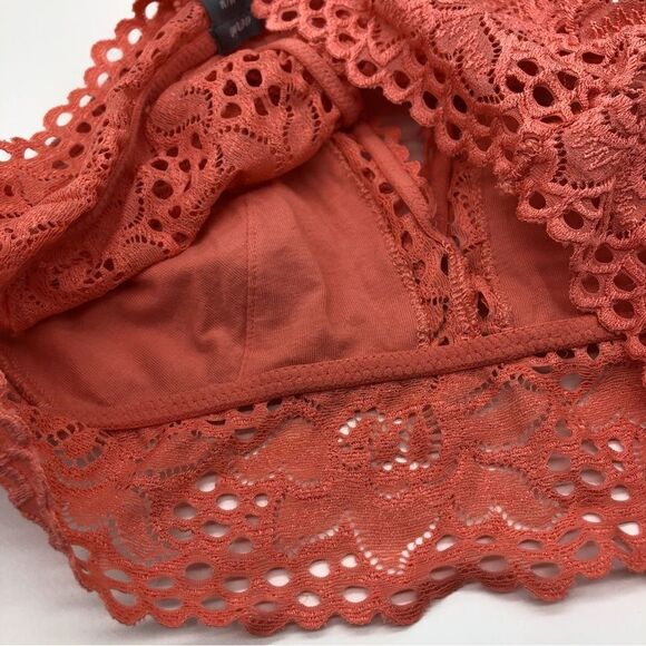 Aerie Floral Eyelet Coral Bralette Deep V Neck Size Medium - Picture 4 of 7